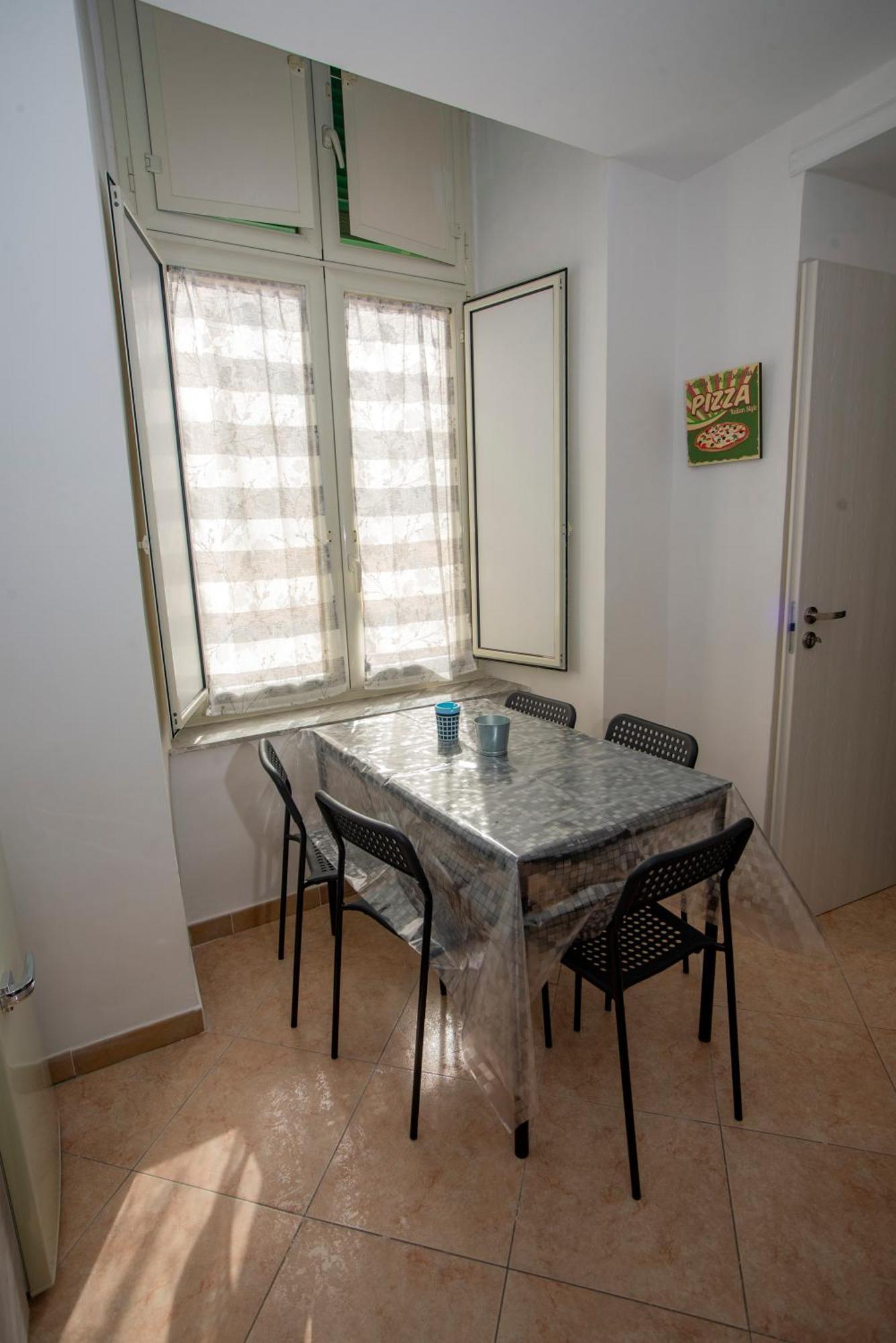 Na City Rooms Napoli Eksteriør bilde