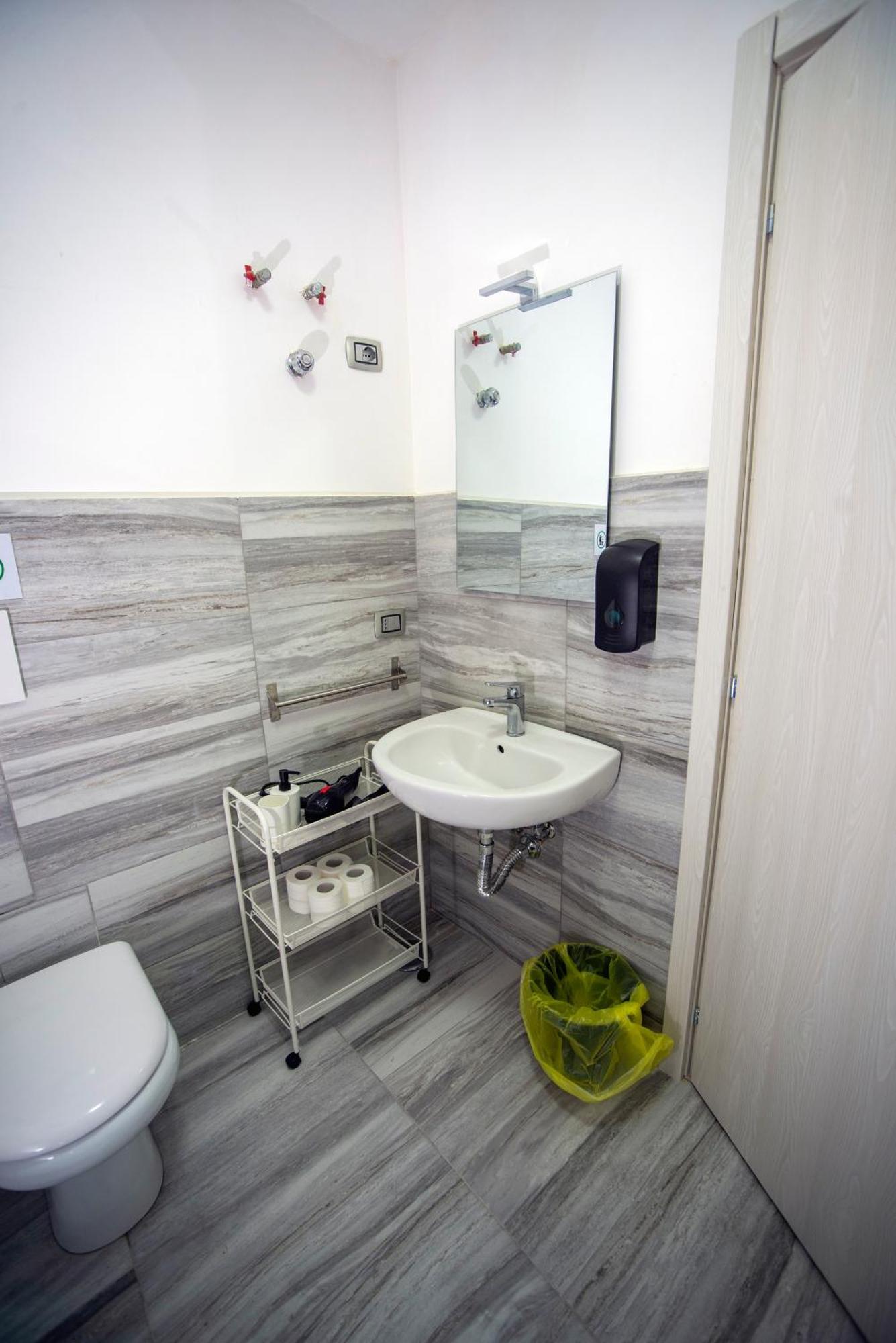 Na City Rooms Napoli Eksteriør bilde