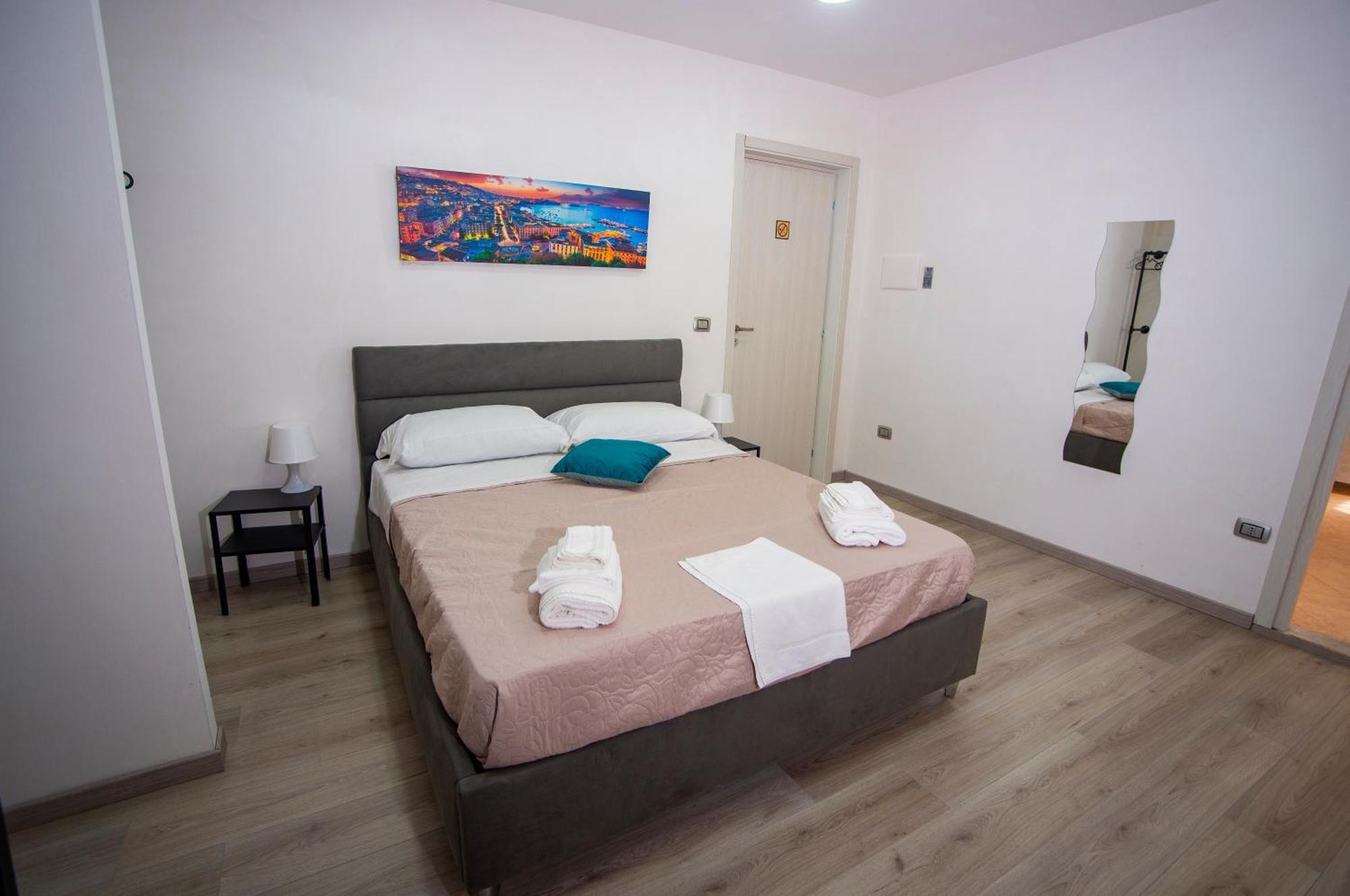 Na City Rooms Napoli Eksteriør bilde