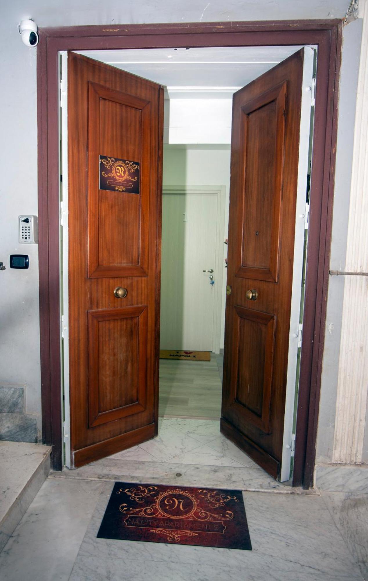 Na City Rooms Napoli Eksteriør bilde