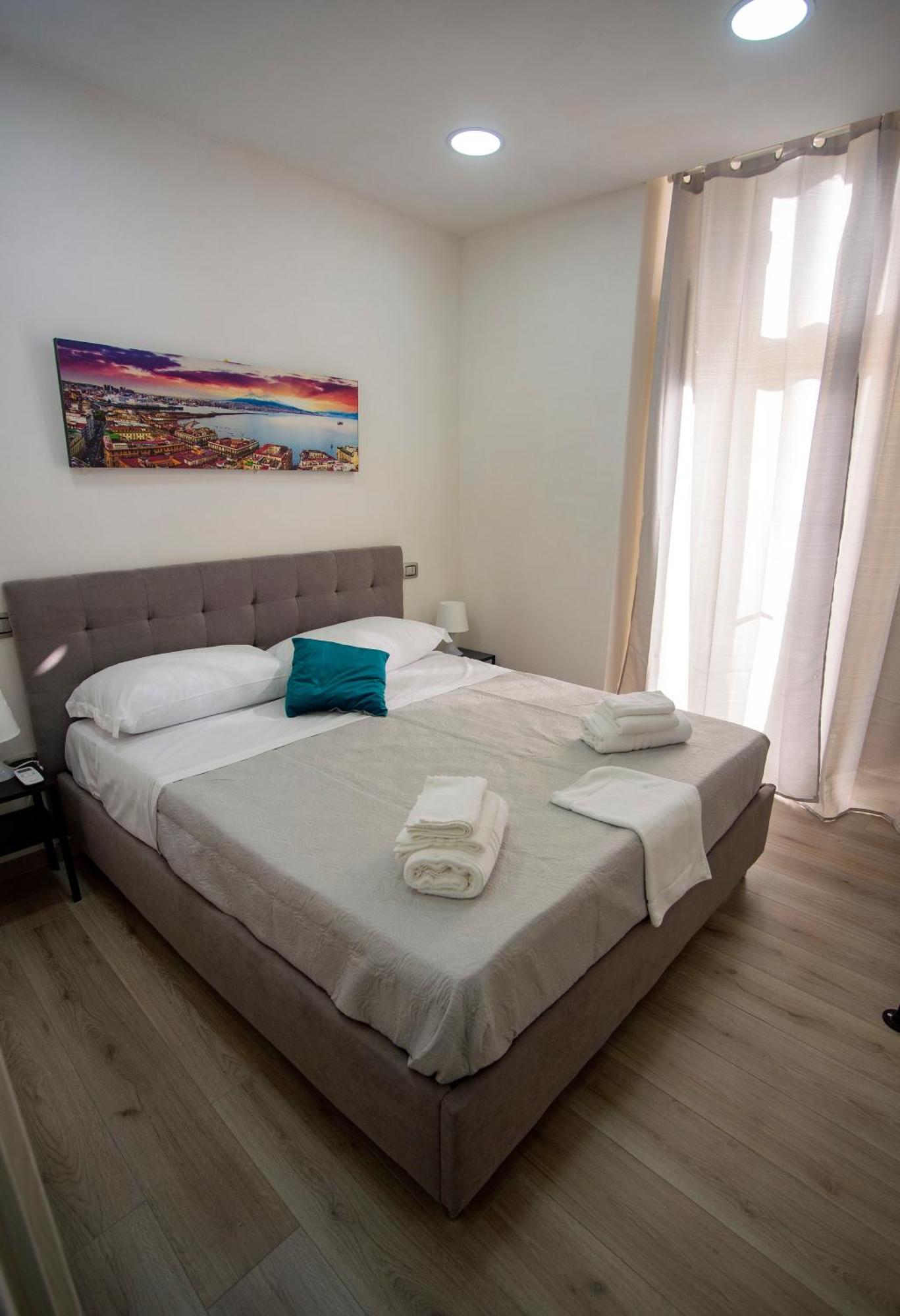 Na City Rooms Napoli Eksteriør bilde