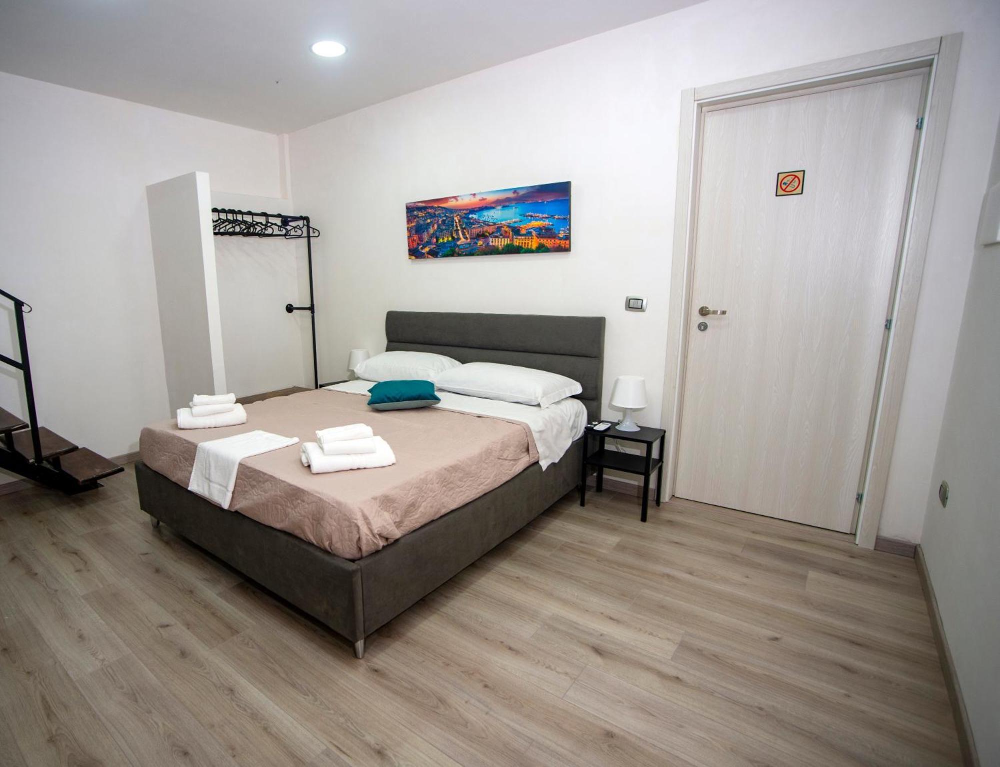 Na City Rooms Napoli Eksteriør bilde